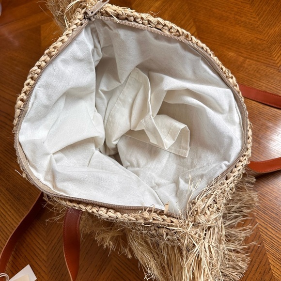 Straw Fringe Moon Tote - Picture 7 of 16